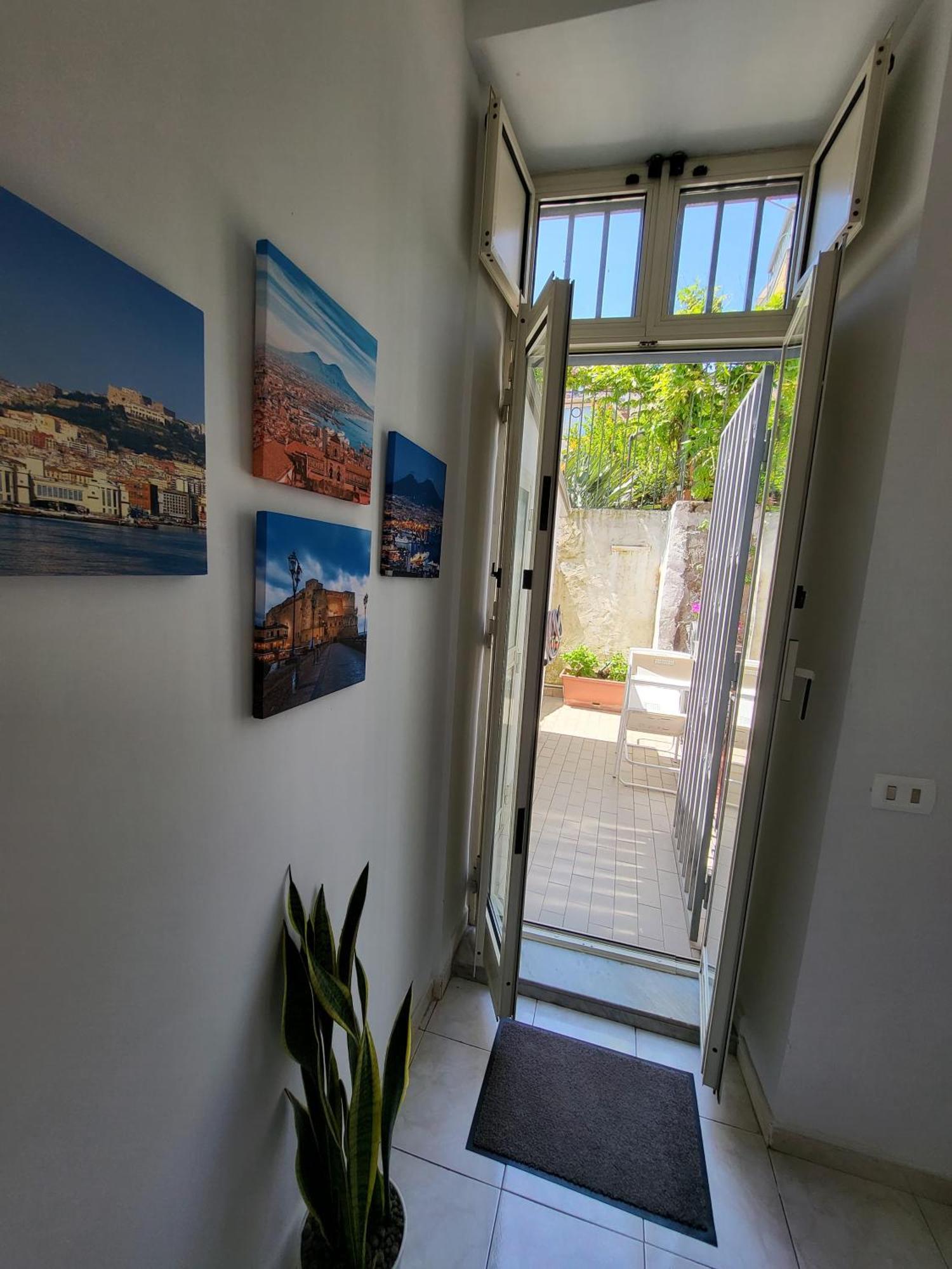 נאפולי Holiday Home Deldec מראה חיצוני תמונה